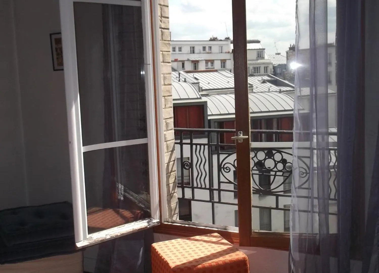 Lägenhet Appartement Calme Paris Xxeme Frankrike